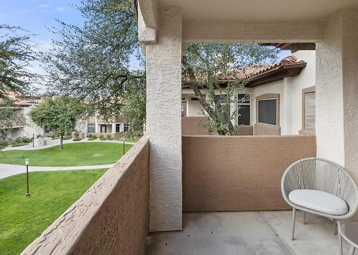 Apartment Landing Modern With Amazing Amenities *
